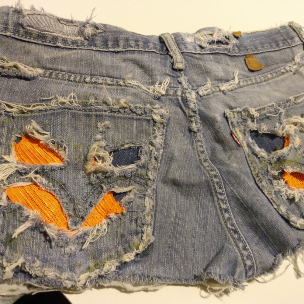 Custom Levi's booty shorts